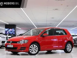 Röd Begagnad 2016 VW Golf VII Style Halvkombi | 99 900 kr (Bra pris)