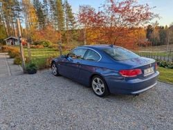 Blå Begagnad 2007 BMW 325 Comfort Edition Sportkupé | 75 000 kr (Superpris)