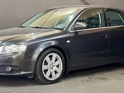Grå Begagnad 2007 Audi A4 Sedan | 54 900 kr (Marknadspris)