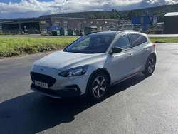 Vit Begagnad 2019 Ford Focus Active Halvkombi | 135 000 kr (Bra pris)