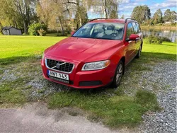 Röd Begagnad 2009 Volvo V70 Kombi | 30 000 kr (Superpris)