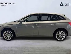 Grå Begagnad 2022 Skoda Scala Halvkombi | 199 000 kr