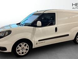 Vit Begagnad 2021 Fiat Doblò Minibuss | 119 900 kr (Marknadspris)