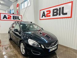 Svart Begagnad 2013 Volvo V60 Momentum Kombi | 89 900 kr (Marknadspris)