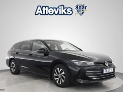Svart Begagnad 2024 VW Passat Business Kombi | 354 900 kr (Marknadspris)