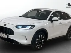 Vit Begagnad 2023 Honda ZR-V Advance SUV | 439 900 kr (Marknadspris)