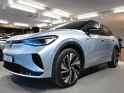 Silver (scale silver metallic black) Begagnad 2024 VW ID.4 GTX SUV | 609 800 kr (Dyr)