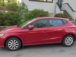 Röd Begagnad 2019 Seat Ibiza Style Halvkombi | 129 000 kr (Marknadspris)