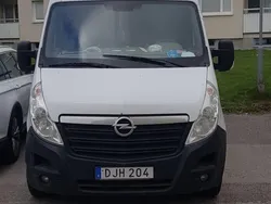 Vit Begagnad 2015 Opel Movano Van | 79 000 kr