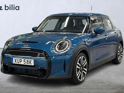 Blå Begagnad 2024 Mini Cooper S Halvkombi | 297 900 kr (Lite dyr)