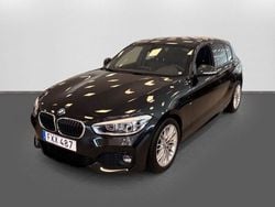 Svart Begagnad 2018 BMW 118 M Sport Halvkombi | 194 900 kr (Marknadspris)