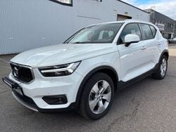 Vit Begagnad 2020 Volvo XC40 Momentum SUV | 149 900 kr