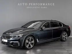 Grå Begagnad 2018 BMW 740 M Sport Sedan | 399 900 kr