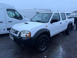 Vit Begagnad 2004 Nissan Navara Pickup | 34 900 kr