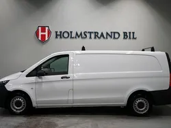 Vit Begagnad 2020 Mercedes Vito Minibuss | 199 900 kr