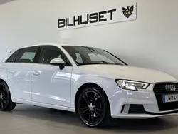 Vit Begagnad 2019 Audi A3 Sportback Sport Halvkombi | 219 900 kr