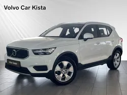Vit Begagnad 2022 Volvo XC40 Momentum SUV | 289 900 kr (Superpris)