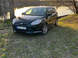 Svart Begagnad 2013 Ford Focus Kombi | 50 000 kr
