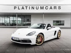 Flerfärgad Begagnad 2024 Porsche 718 Boxster Cab | 1 179 000 kr (Marknadspris)