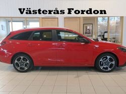 Röd Begagnad 2021 Hyundai i30 N Line Kombi | 189 900 kr (Lite dyr)