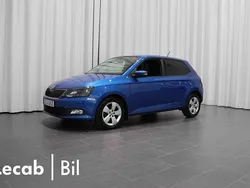 Blå (race blue metallic) Begagnad 2018 Skoda Fabia Halvkombi | 129 500 kr (Marknadspris)