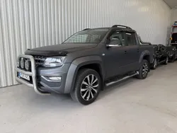 Mörkgrå (grå) Begagnad 2017 VW Amarok Highline Pickup | 379 000 kr (Marknadspris)