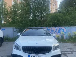 Vit Begagnad 2016 Mercedes CLA45 AMG AMG Sportkupé | 274 000 kr (Superpris)