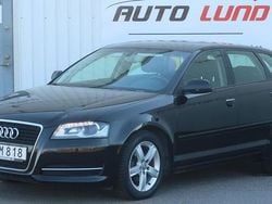 Svart Begagnad 2012 Audi A3 Sportback Attraction Halvkombi | 69 900 kr (Marknadspris)
