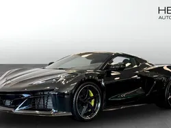 Svart (black) Ny 2024 Chevrolet Corvette E-Ray Cab | 2 355 940 kr