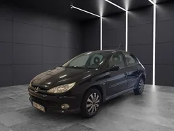 Svart Begagnad 2006 Peugeot 206 Halvkombi | 19 900 kr (Marknadspris)