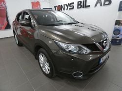 Brun Begagnad 2014 Nissan Qashqai SUV | 99 900 kr (Bra pris)