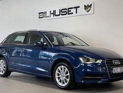 Blå Begagnad 2013 Audi A3 Attraction Halvkombi | 119 900 kr (Marknadspris)