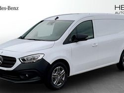 Vit (black) Ny 2025 Mercedes Citan 110 Edition Van | 374 375 kr (Lite dyr)