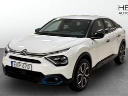 Vit (white) Begagnad 2022 Citroën e-C4 Feel Sportkupé | 269 900 kr