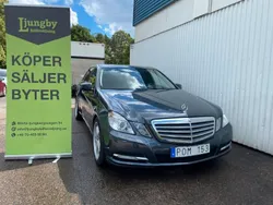 Mörkgrå (grå) Begagnad 2012 Mercedes E200 Sedan | 99 900 kr (Marknadspris)