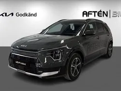 Grön Ny 2025 Kia Niro Advance SUV | 354 900 kr (Bra pris)