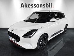 Vit Begagnad 2024 Suzuki Swift Halvkombi | 272 000 kr