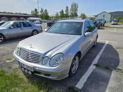Silver Begagnad 2002 Mercedes E240 Sedan | 23 000 kr (Superpris)