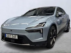 Ljusblå (blå) Ny 2024 Polestar 4 Long Range Single Motor SUV | 659 900 kr (Bra pris)