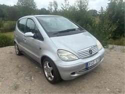 Silver Begagnad 2004 Mercedes A160 Avantgarde Halvkombi | 15 000 kr