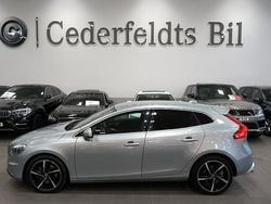 Silver Begagnad 2013 Volvo V40 R-Design Halvkombi | 139 900 kr (Marknadspris)