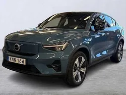 Blå Begagnad 2023 Volvo EC40 Ultimate SUV | 419 000 kr (Marknadspris)