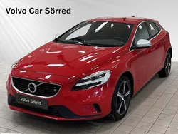 Röd Begagnad 2018 Volvo V40 R-Design Kombi | 219 000 kr (Lite dyr)