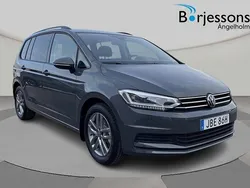Mörkgrå Ny 2025 VW Touran Minibuss | 431 300 kr