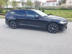 Begagnad 2019 Volvo V60 Kombi | 229 000 kr