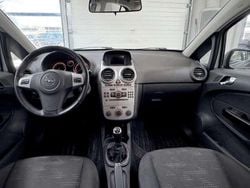 Svart Begagnad 2013 Opel Corsa Enjoy Halvkombi | 30 000 kr (Bra pris)