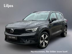Svart Begagnad 2022 Volvo XC40 Core SUV | 334 000 kr