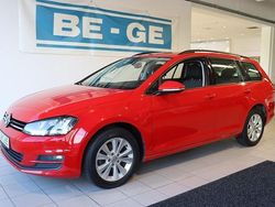 Röd Begagnad 2015 VW Golf VII Kombi | 129 900 kr (Marknadspris)