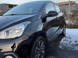 Begagnad 2015 Hyundai i10 Halvkombi | 74 900 kr (Bra pris)