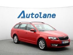 Röd Begagnad 2015 Skoda Octavia Kombi | 169 900 kr (Marknadspris)